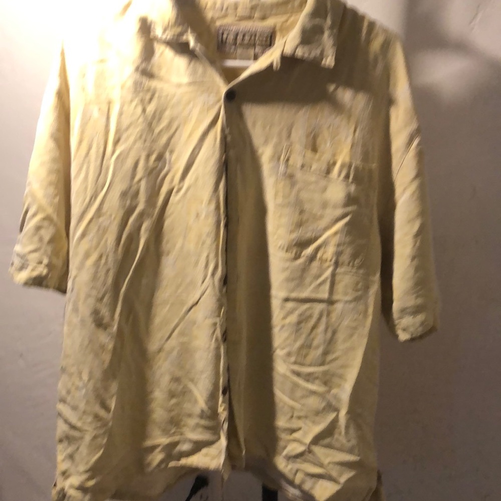 Men’s Jamaica jaxx short sleeve button up. Silk